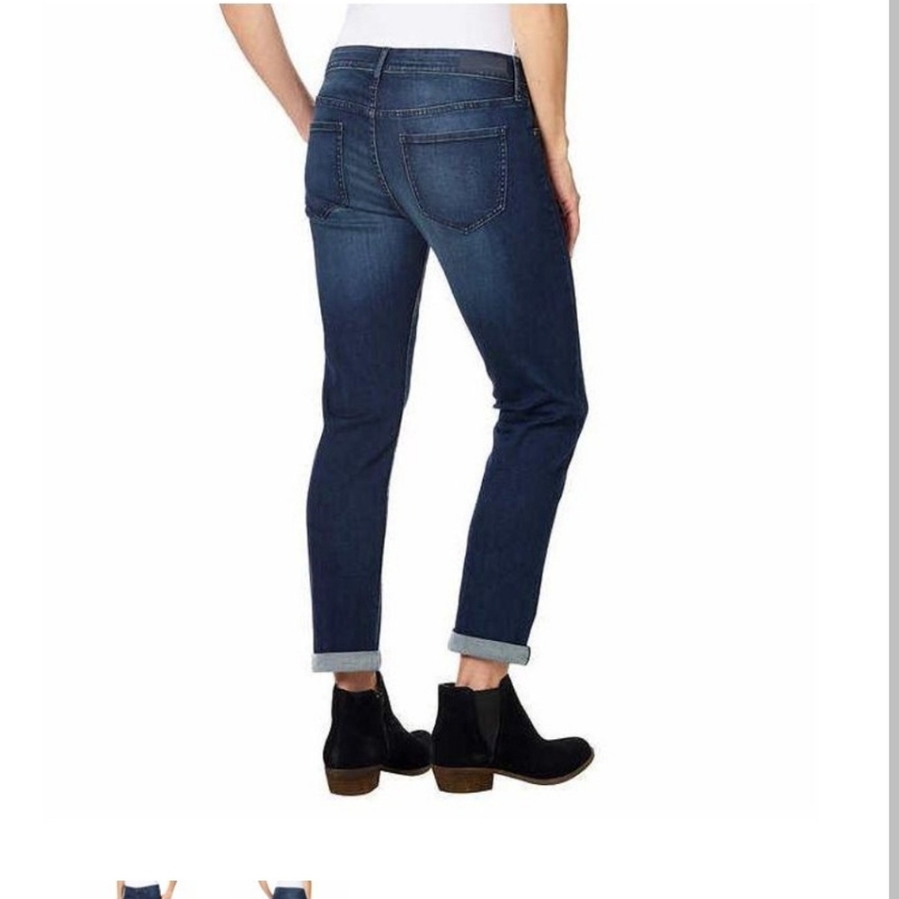 2 pairs of Calvin Klein boyfriend jeans